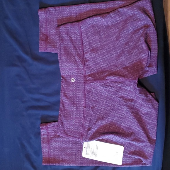 Lululemon Leggings size 10 - Picture 1 of 8